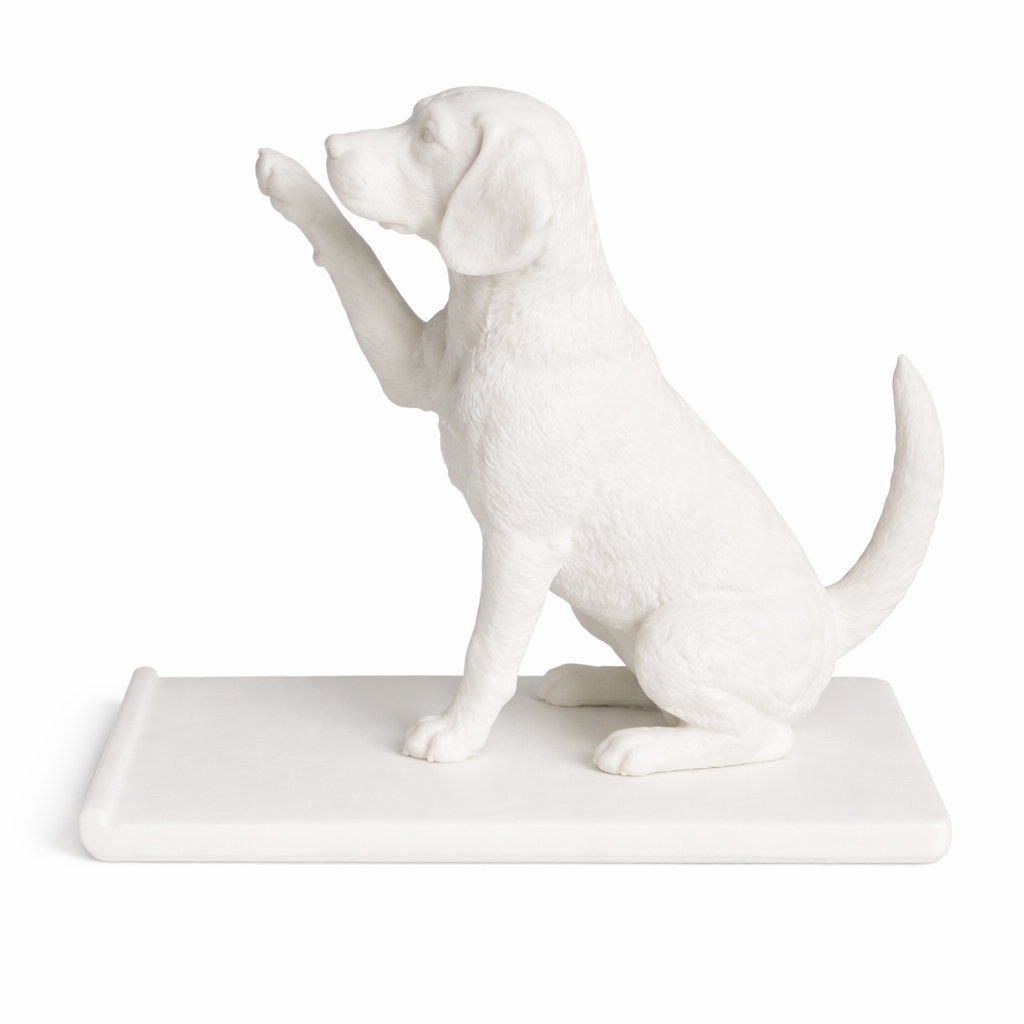 Beagle_figurine_Mobile_holder_Side_view