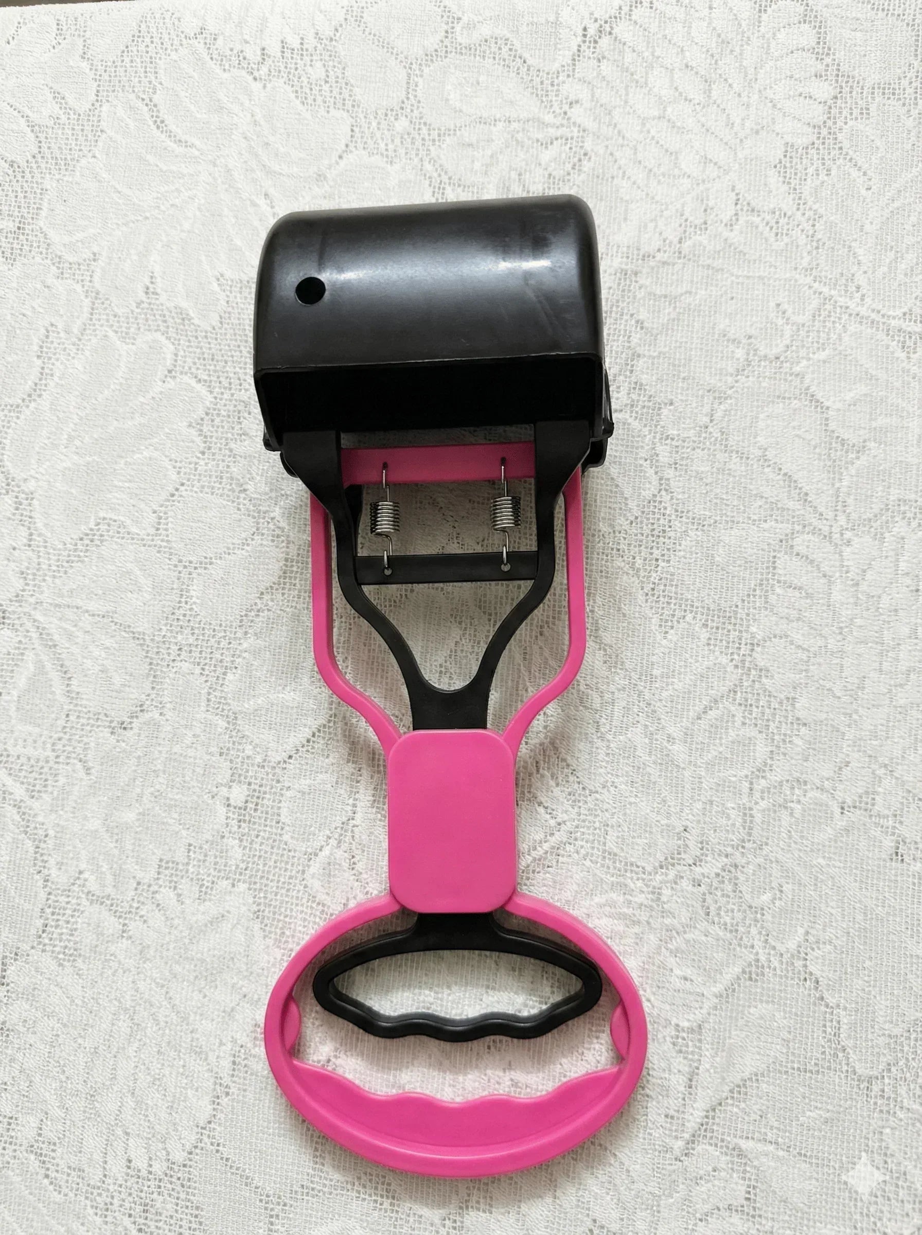 Pet Poop Picker – Portable, Hygienic & Hands-Free Dog Waste Cleanup Tool - Clawmego